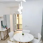 Lux Life 아파트 *
